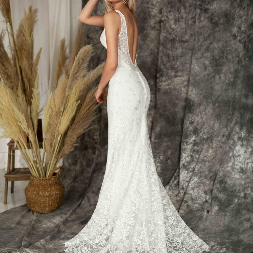 NWOT Love Spell Designs Adeila Wedding Dress Gown US 4